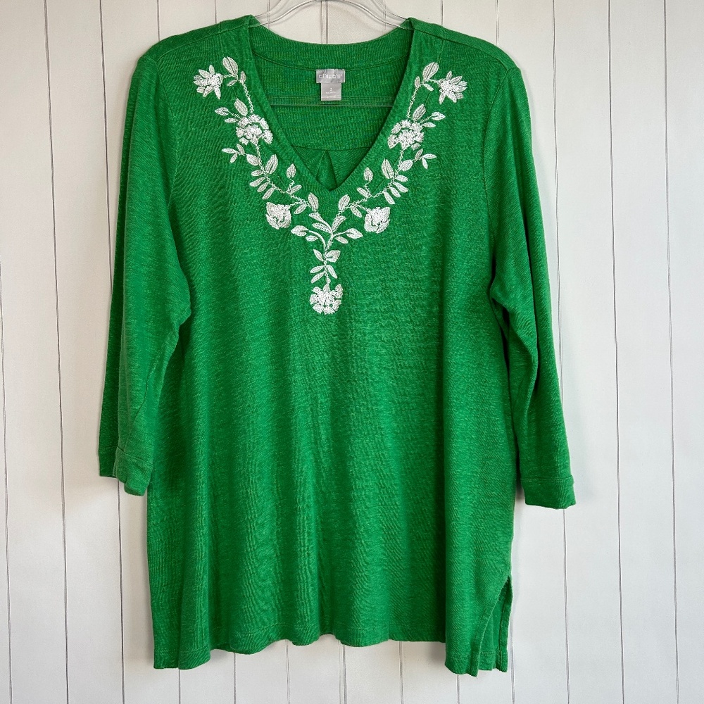 Chicos size 2 L jersey linen top 3/4 sleeve green embroiderer v-neck embellished